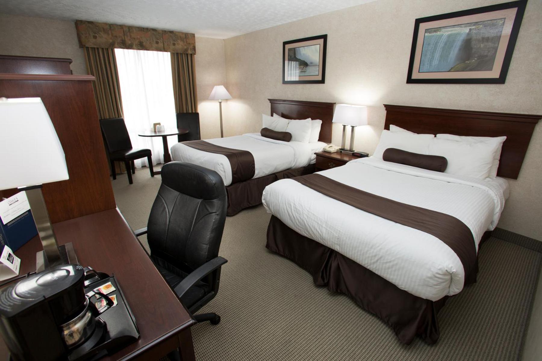 Courtyard Room Exterior Two Queen Beds